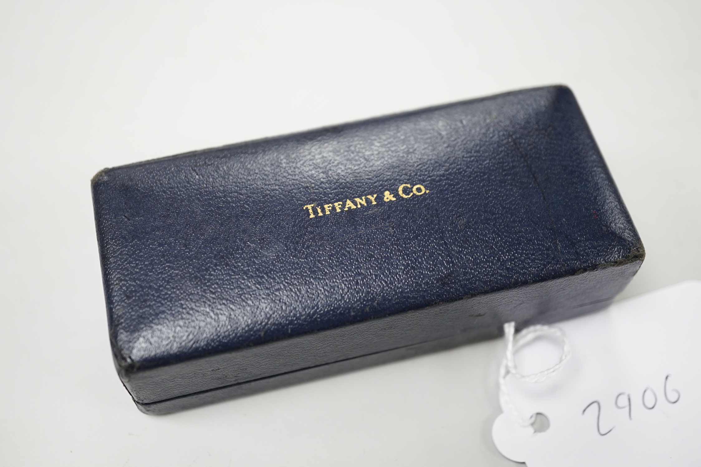 A pair of Tiffany & Co 14k yellow metal dumbbell cufflinks, 30mm, 9.4 grams, in Tiffany & Co box(box a,f,).